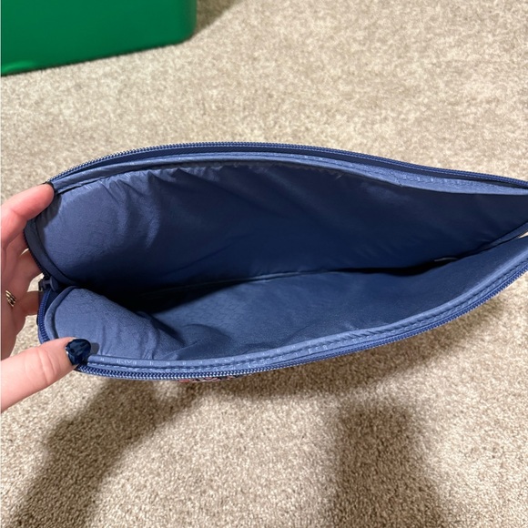 Vera Bradley laptop case - Picture 2 of 3